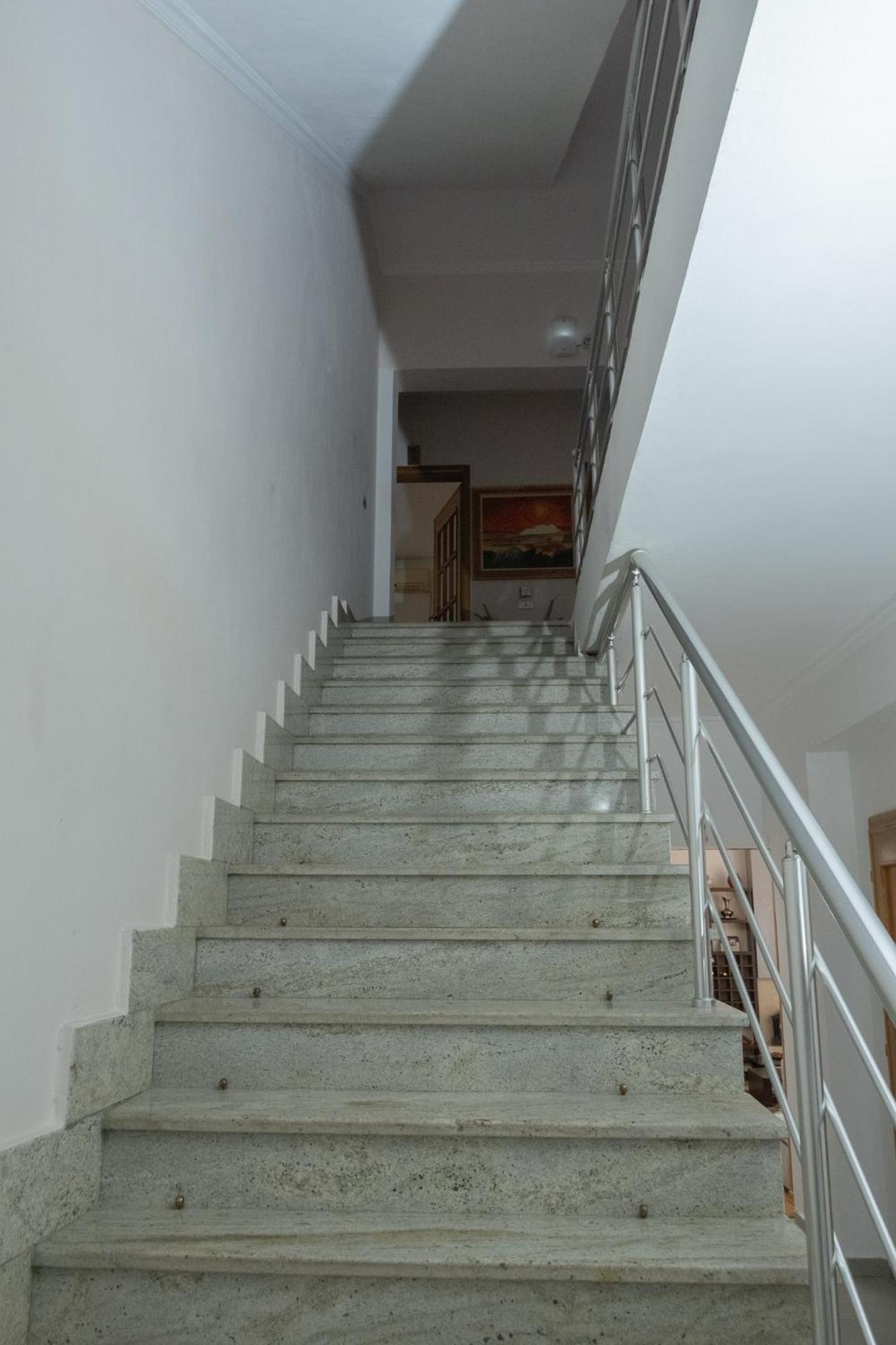 Albjona Guesthouse Tirana Exterior foto